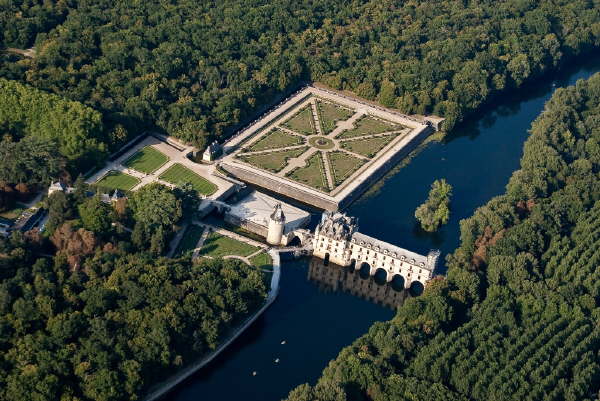 Chteau de Chenonceau (sur le Cher, et non la Loire !)