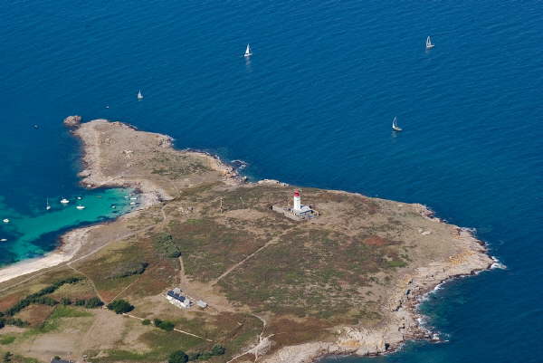 Archipel des Glnan, Phare de Penfret sur l'le de Penfret 