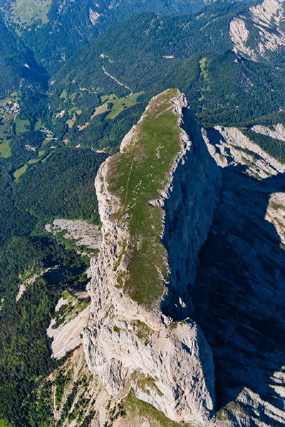 Mont-Aiguille ... Un sacr porte-avions !