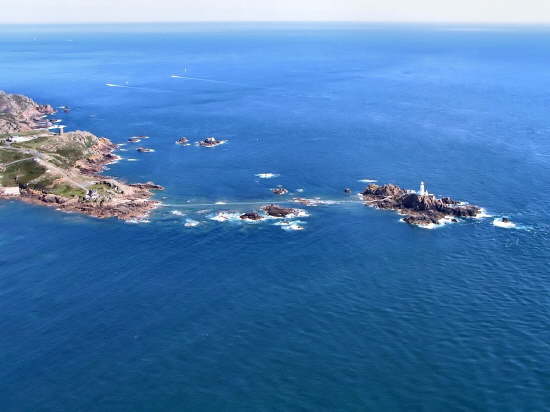 South West Corner : Corbiere Lighthouse