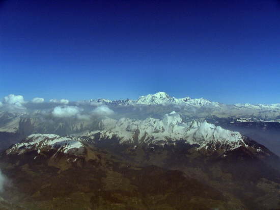 monte  3 000 mtres : au loin le Mont Blanc