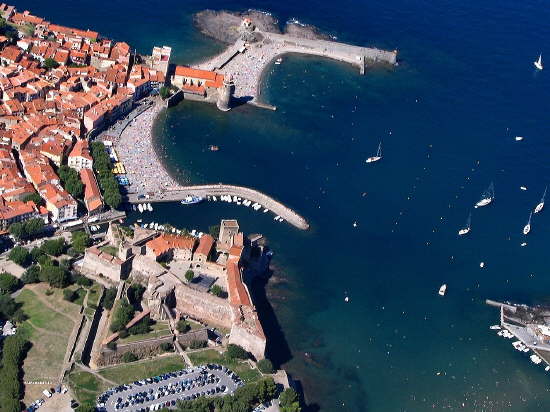 Collioure et sa fameuse glise N-D des Anges